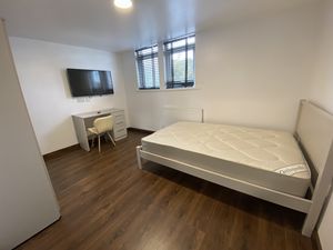 Photo 8- click for photo gallery